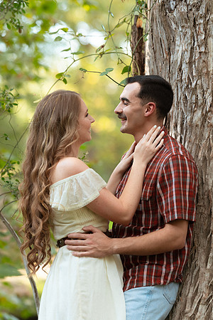 Beth&Jonathan'sEngagementPortraits.DWP-14