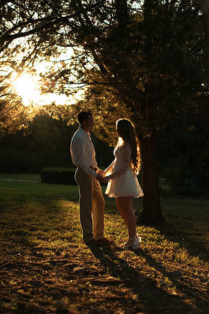 Beth&Jonathan'sEngagementPortraits.DWP-66