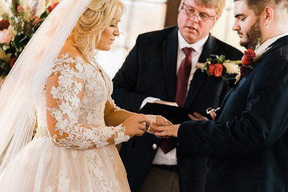 StorybookWeddingProductions_DallasTexasPhotographer_WeddingVideographer_Heather_Eric_W-179