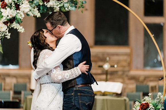 StorybookWeddingProductions_DallasTexasPhotographer_WeddingVideographer_Joe_June_W-223