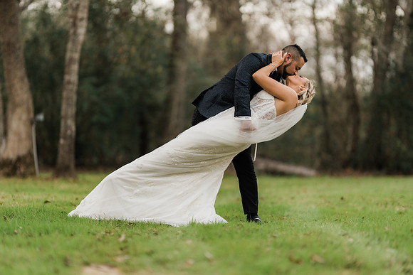 StorybookWeddingProductions_DallasTexasPhotographer_WeddingVideographer_Kath_Sneak-27