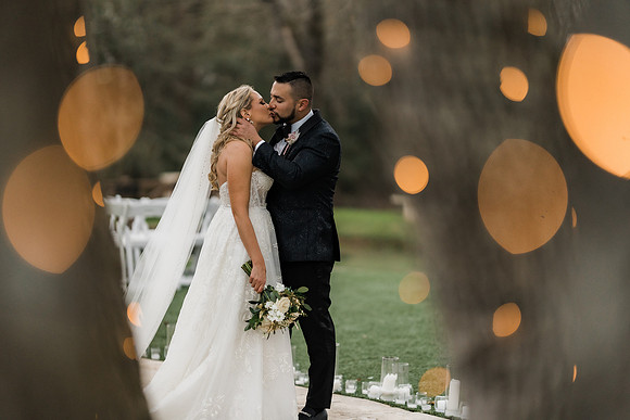 StorybookWeddingProductions_DallasTexasPhotographer_WeddingVideographer_Kath_Sneak-29