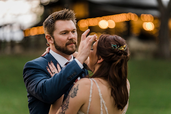 StorybookWeddingProductions_DallasTexasPhotographer_WeddingVideographer_Nate_Ravynne_W-18