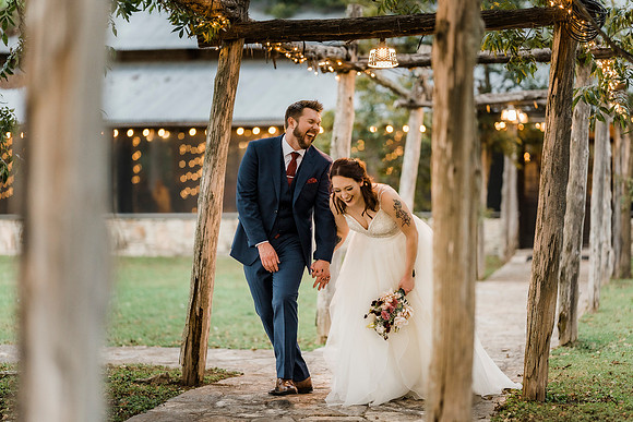 StorybookWeddingProductions_DallasTexasPhotographer_WeddingVideographer_Nate_Ravynne_W-28