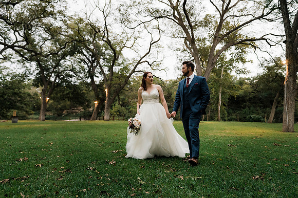 StorybookWeddingProductions_DallasTexasPhotographer_WeddingVideographer_Nate_Ravynne_W-48