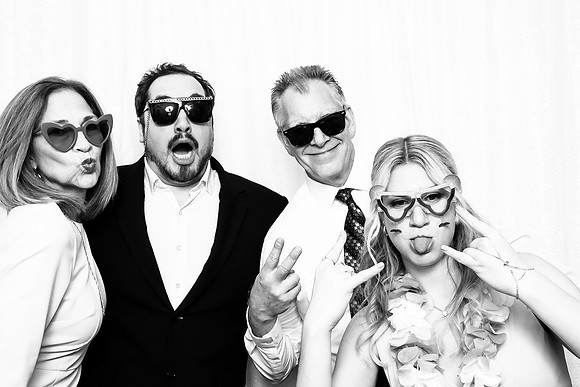 IMG_0006_20250425_190226_DRV_BW